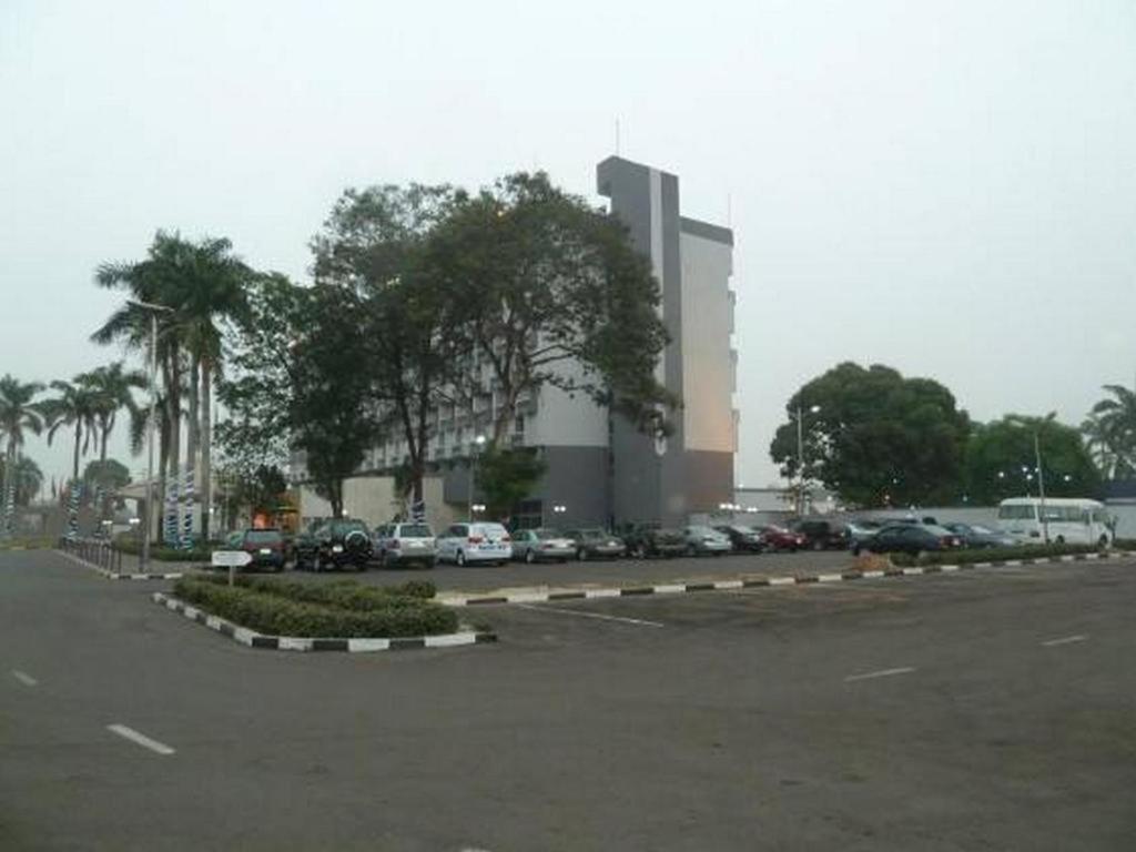 Imo Concorde Hotel Owerri Exteriör bild