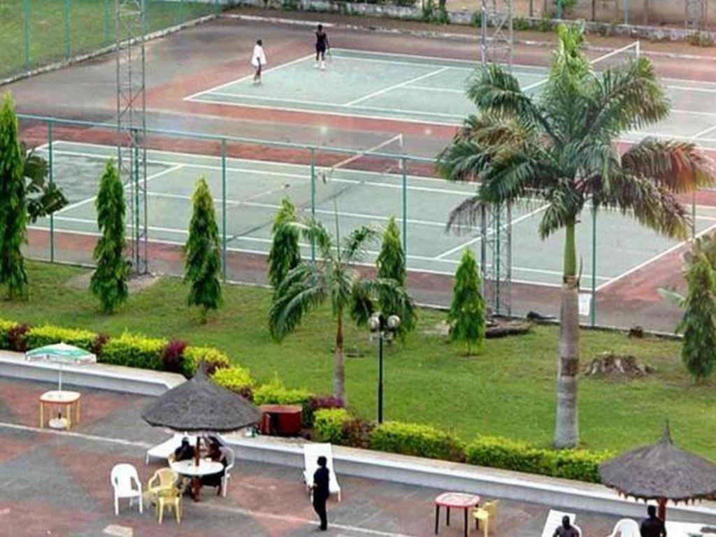 Imo Concorde Hotel Owerri Exteriör bild