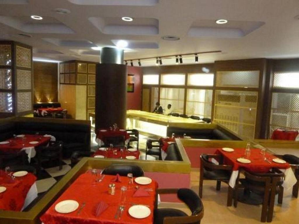 Imo Concorde Hotel Owerri Exteriör bild